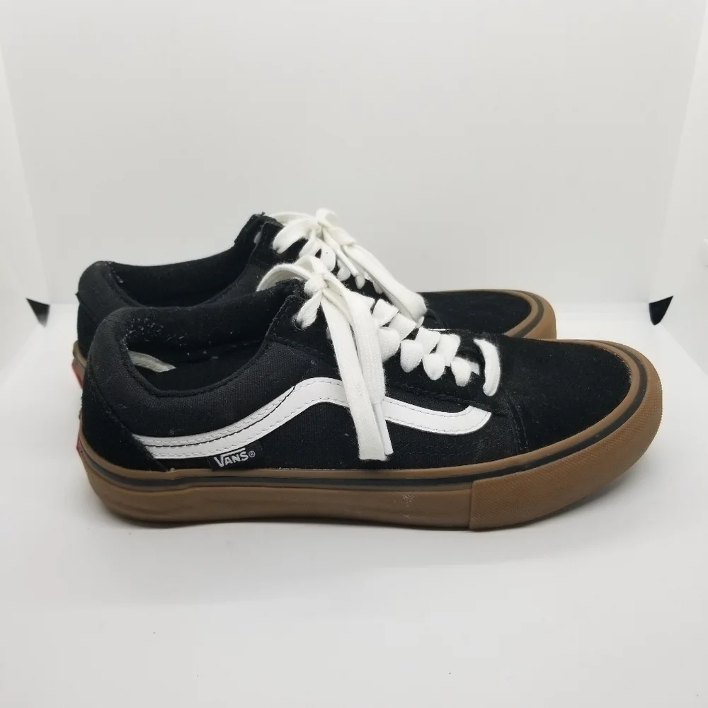 Vans Old Skool Pro skate sneakers black and white M 6.5 W 8